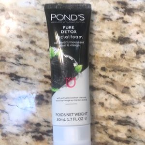 Pure detox facial foam